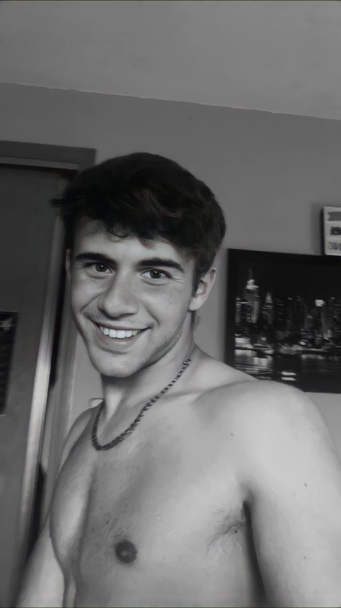 MIGUEEEEEEEEEEL tweet media