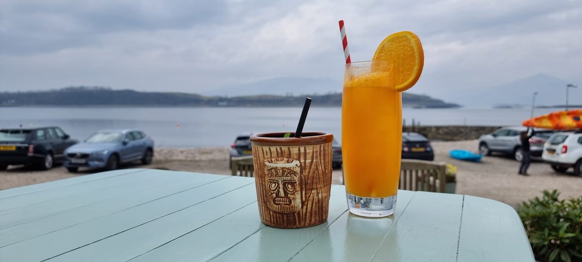 Seems like a great day for a cocktail! Have you tried the Seabuck Collins or our Fada Ro Mhath yet?
Take a look at our other delectable drinks
🍸bit.ly/PHCocktail

#nationalcocktailday #pierhouseperfect