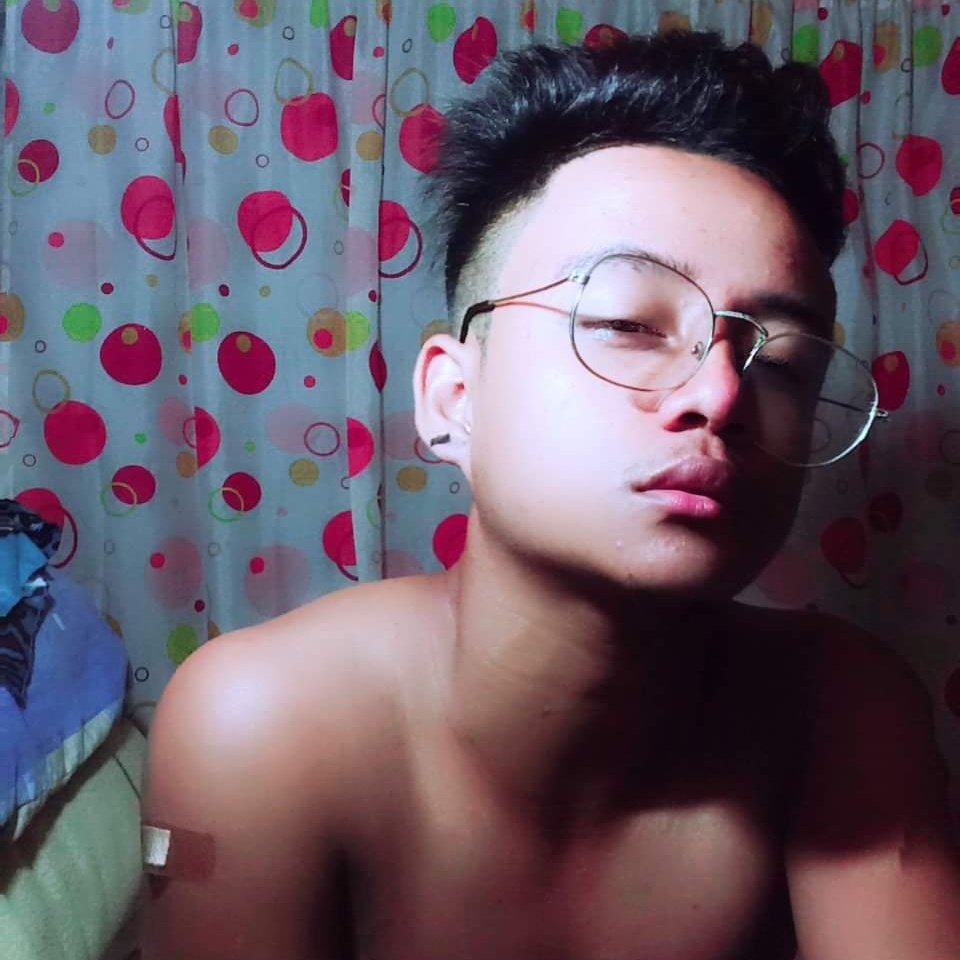 RyAndrei3's tweet photo. Welcum to my Alter Accountππ¦
#NewProfilePic #AlterAcc https://t.co/JVUtvTtDiV