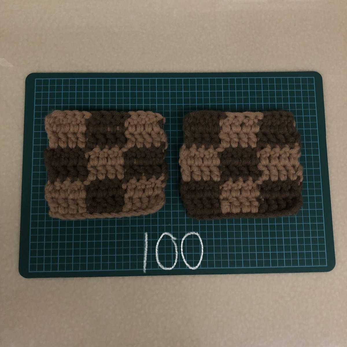DIOR2PJS's tweet photo. ➵ #2PJSsells 
wts lfb ph 

୭ crochet coasters
     ↳ prices in pics + pf
     ↳ check 📌 for deets

reply mine + pic to claim ! 

t. coaster beige brown bear cat checkered checkers small medium large https://t.co/etoWEDfONM
