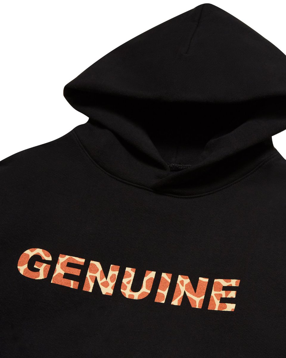veefriends's tweet photo. VeeFriends Spring/Summer ‘22 Apparel Collection
Available March 29th, 11am EST
Only at https://t.co/ZjVqsEZ1KO

Premium, 100% Cotton Hoodies and Tee
Ships Worldwide https://t.co/s0C7rs1uSO