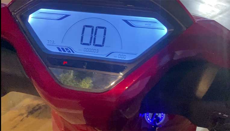 MotownIndia's tweet photo. https://t.co/JWhCwscCme
#OkinawaAutotech launches #Okhi90 e-scooter at Rs 1.03 lakh #okinawa @OkinawaAutotech @FADA_India @ACMAIndia @siamindia https://t.co/ead6MpKSzs