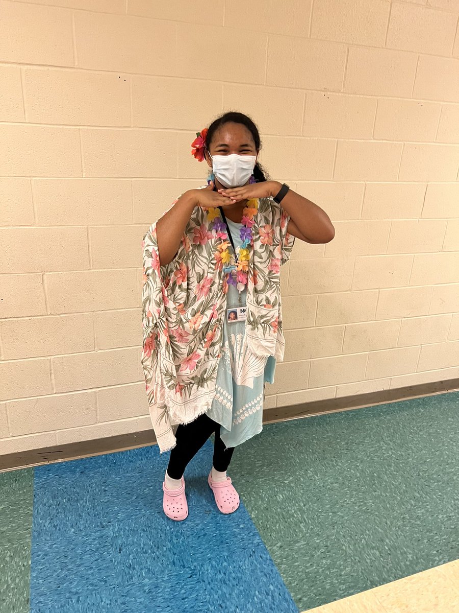 MrsFox2019's tweet photo. “Beach Gear” to support Looks 4 Lucas at LE this week! #NordoniaRocks #LErocks #L4L https://t.co/JJprGiU5iA