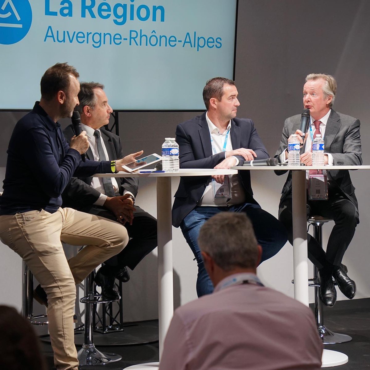 📣 RECONQUÉRIR LA SOUVERAINETÉ INDUSTRIELLE
La Région <a href="/auvergnerhalpes/">Auvergne-Rhône-Alpes</a>, nous présente la mise en place d'un plan stratégique de #relocalisation afin de relever les nouveaux #défis du territoire et des entreprises régionales suite à la crise sanitaire.