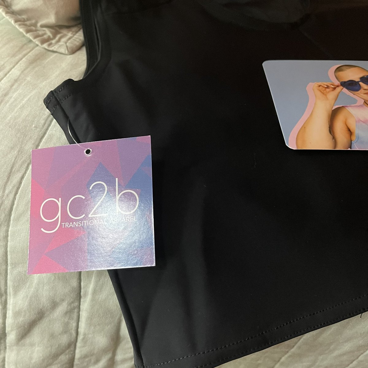 fernandfayethds's tweet photo. Selling a BRAND NEW Gc2b binder size 3x (please share!)
15$+ shipping #binder #gc2b #TransIsBeautiful https://t.co/CGFrLfvqGM