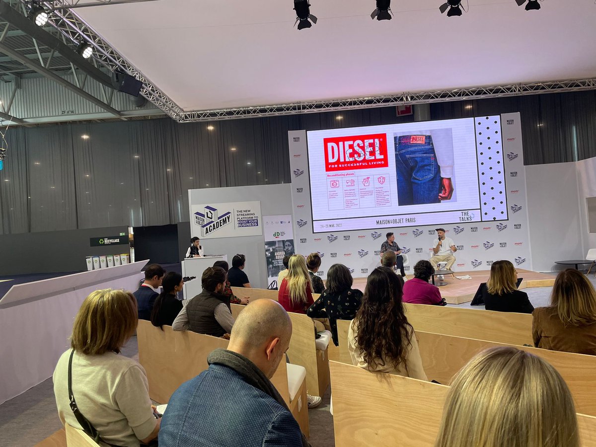 ItalyinFrance's tweet photo. @MaisonObjet ospita la Giornata del Design 🇮🇹 a Parigi. Con Andrea Rosso di @DIESEL @otb_group e le 150 aziende 🇮🇹 presenti al salone, per parlare di #Rigenerazione, #Design e #nuovetecnologie per un futuro sostenibile #Italiandesignday @IntramurosMag @ITAParigi_ @ItalyinParis https://t.co/6RYliDQ71m