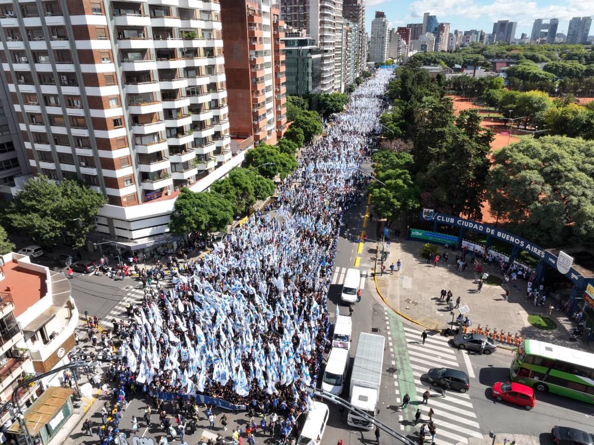 Cristina Kirchner tweet media