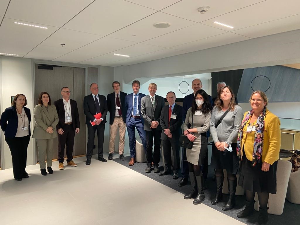 Working for #SaferChemicals requires strong cooperation. Today, we welcomed Patrick Child ( and Hubert Gambs from the <a href="/EU_ENV/">EU Environment</a> and <a href="/EU_Growth/">Internal Market, Industry, Entrepreneurship & SMEs</a> to ECHA. They met our new management team and discussed with our staff ECHA’s role in making the #ChemicalsStrategy a success.