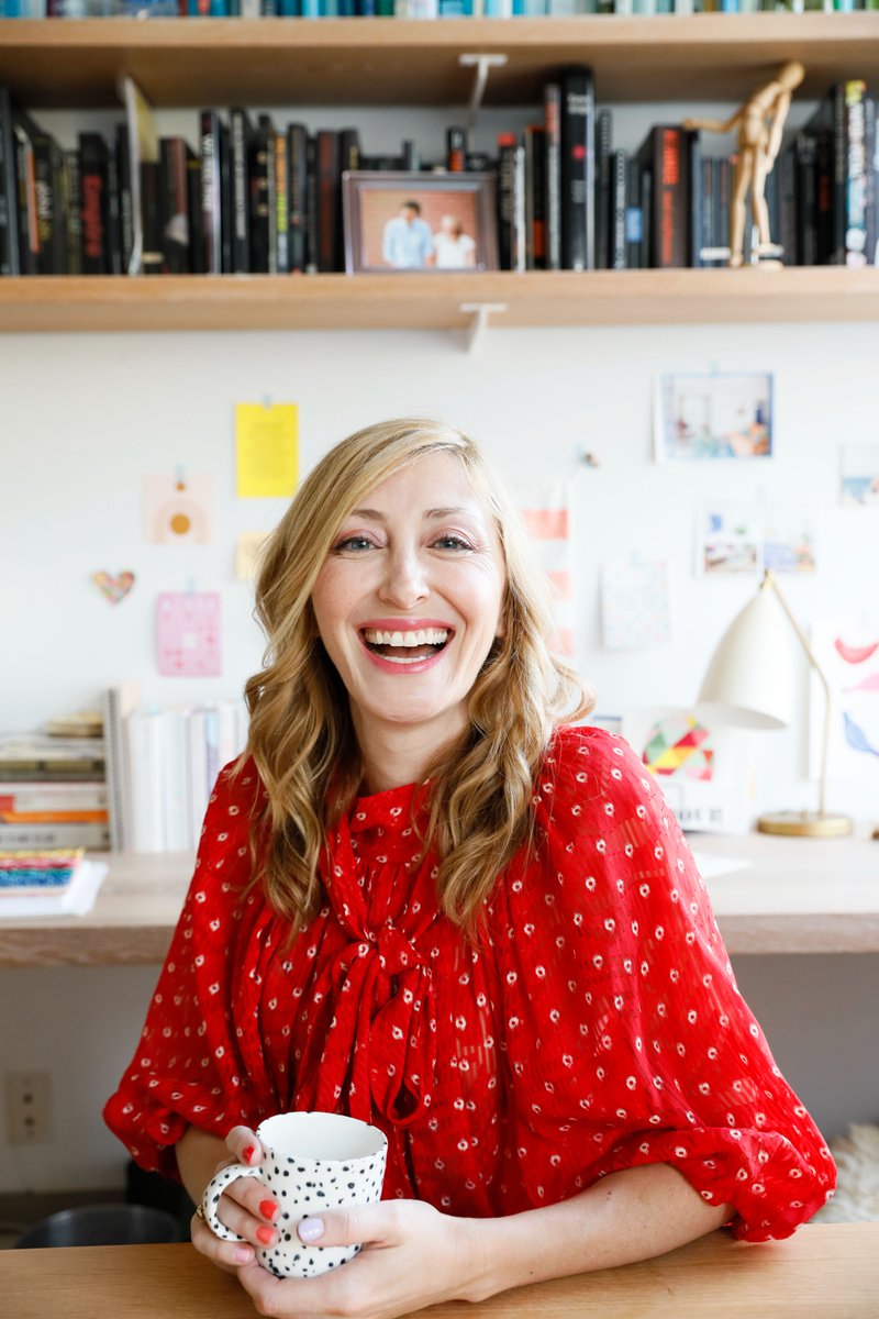USD_JI's tweet photo. Announcing our Edinnovate Showcase keynote speaker, @ingridfetell! Join this groundbreaking designer and author of "Joyful: The Surprising Power of Ordinary Things to Create Extraordinary Happiness" on June 8th! @usdsoles 

https://t.co/HjIUVBMwBJ https://t.co/0H5YS1usxh