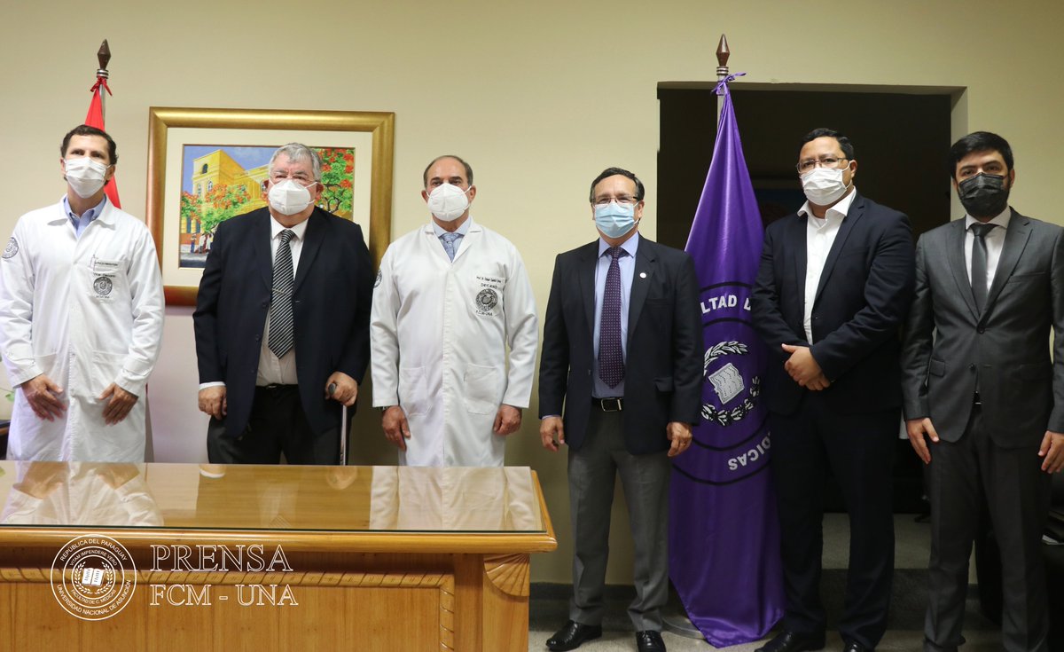MedicinaUNA's tweet photo. 📌Autoridades de la Facultad de Filosofía de la UNA visitan a Decano y vice Decano de la Facultad de Ciencias Médicas de la UNA.

🔗https://t.co/4PUIXzJurR https://t.co/LuJ9cfIVZt