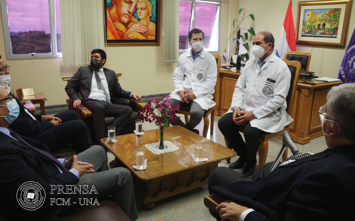 MedicinaUNA's tweet photo. 📌Autoridades de la Facultad de Filosofía de la UNA visitan a Decano y vice Decano de la Facultad de Ciencias Médicas de la UNA.

🔗https://t.co/4PUIXzJurR https://t.co/LuJ9cfIVZt