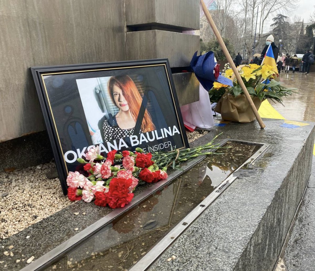 antelava's tweet photo. RIP @oksana_baulina. Oksana was brave, fun and fierce. Before she came to @CodaStory to take on a project that exposed Putin's dangerous re-writing of history, she worked with Navalny production team, exposing Putin's corruption. Honor her by sharing stories she wanted to tell. https://t.co/XwJw1Zz9TC