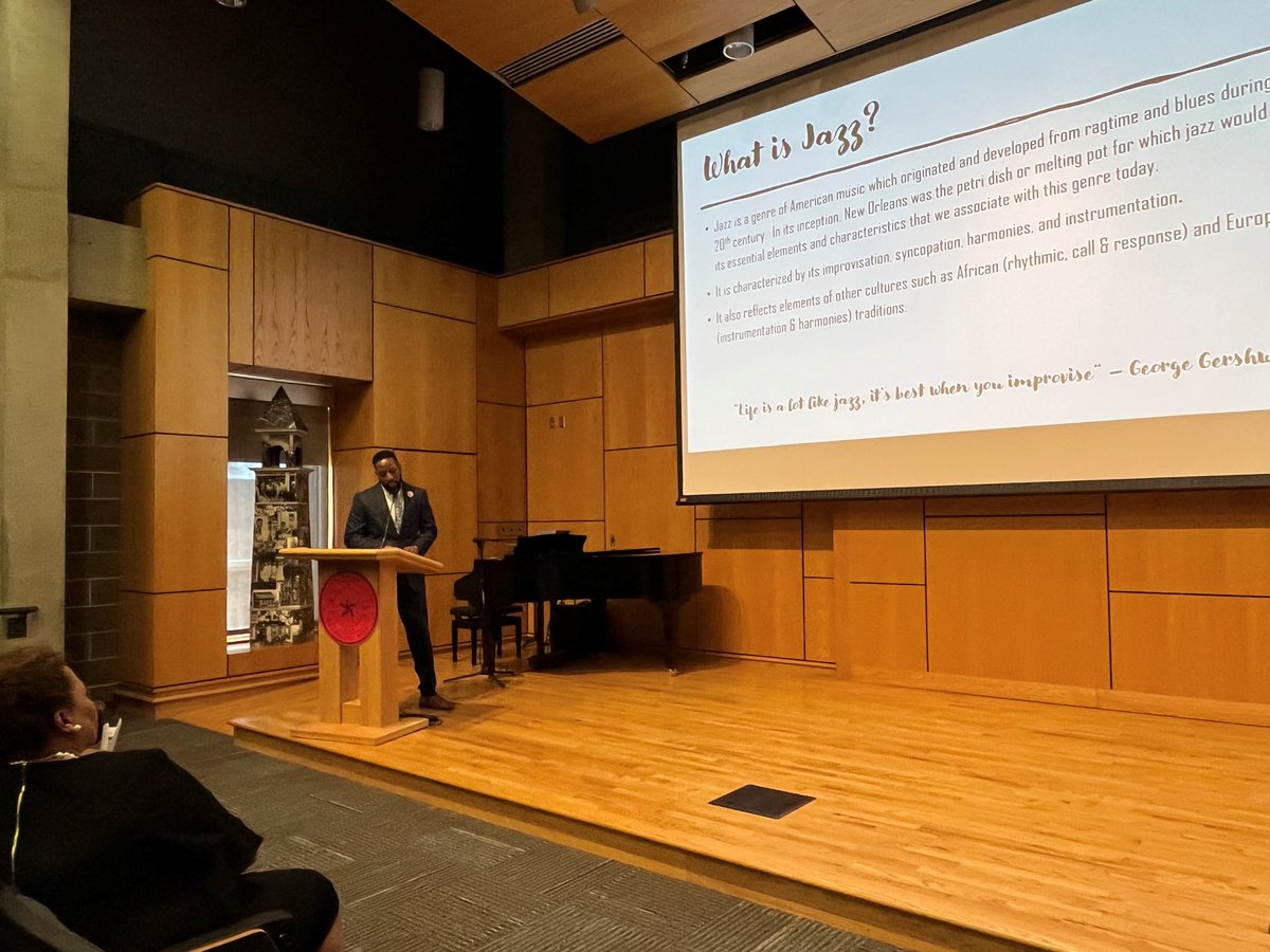 MSHumanities's tweet photo. Congratulations to Terrance Evans of @Tougaloo_1869 for being named that school's humanities teacher of the year. A Jackson-native and Murrah High School alum, Evans gave an engaging lecture about the impact of Jazz on American music. @jpsdistrict #jpsstrong https://t.co/6yjmE46EqI