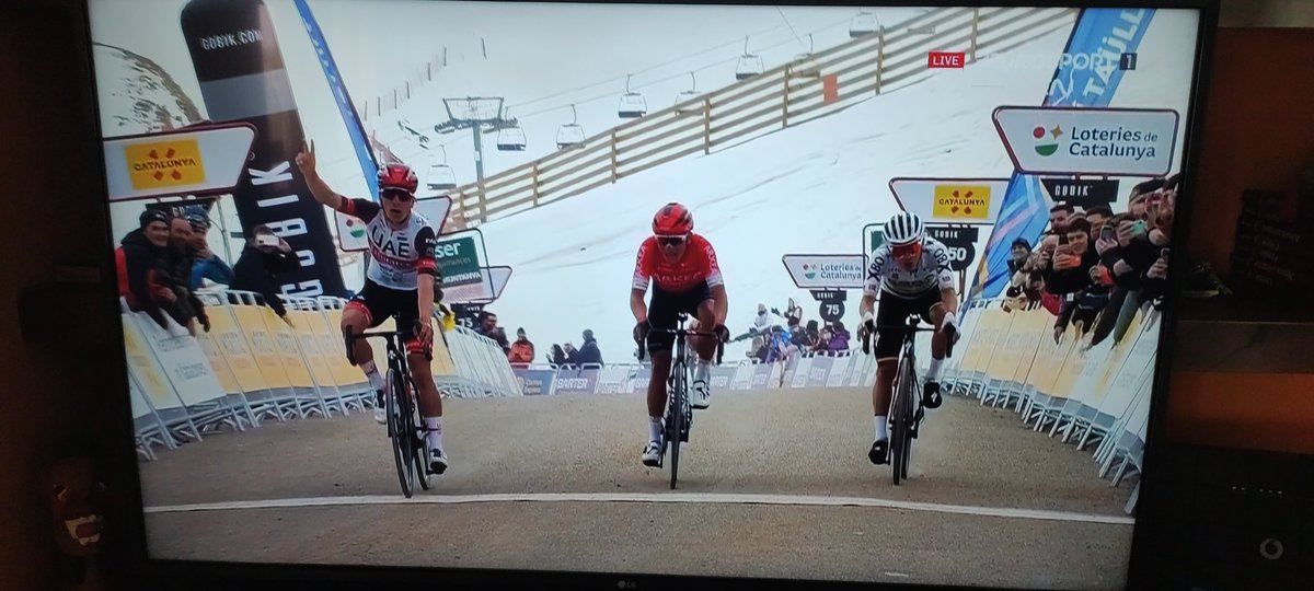 A.P.C.P. tweet media