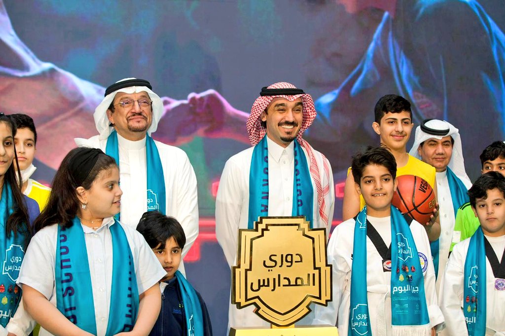 Jwaher_alyousef's tweet photo. خطوة مباركة وقناة جديدة لاكتشاف المواهب الرياضية الواعدة.
A bold step &amp;  a new channel to identify promising talented athletic pupils.
Go Saudi Go.
#schools_league
#SchoolsCup
#دوري_المدارس https://t.co/hDcWuvDrvw