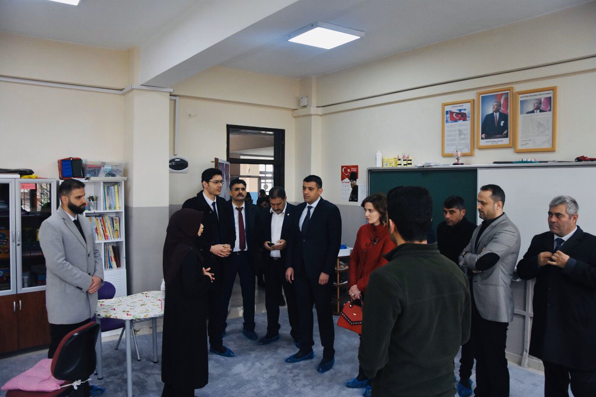 Şehit Er Erkan Akdeniz İlkokulu’nda Fidan Özel Eğitim Sınıfı’nın açılışını Valimizin eşi Sn Hatice SARIİBRAHİM, Milli Eğitim Müdürümüz Sn Servet CANLI, Aile ve Sosyal Hizmetler İl Müdürümüz Sn Hasan GÜVEN ve Türk Eğitim Sen İl Başkanı Sn Ali ARSLAN’ın katılımıyla gerçekleştirdik.