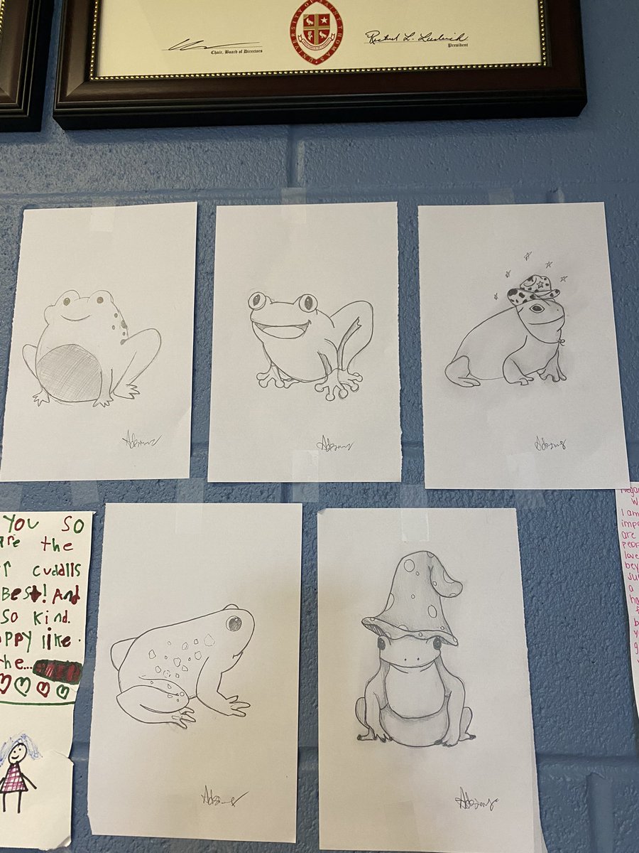 MsDsKids's tweet photo. Because why not have a wall of frogs ๐คท๐ปโโ๏ธ๐คฃ๐คฃ I have the funniest Ss! Thank you Amelia for my daily laugh ๐คฃ๐๐ผ #WEARECHSINDIANS #theclevelandisdway #CHSCommitment
#MsDsKids #relationshipsmatter #WhyITeach https://t.co/FMtXcNJKVj