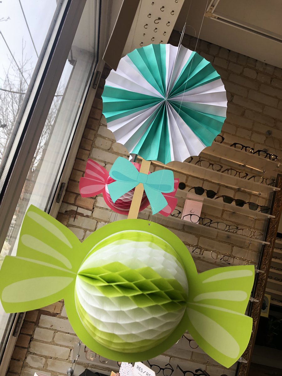 philaoptical's tweet photo. Who doesn’t want more eye candy in their life 🍭 🤓 #optician #eyewearfun https://t.co/Q4G7grmhOP