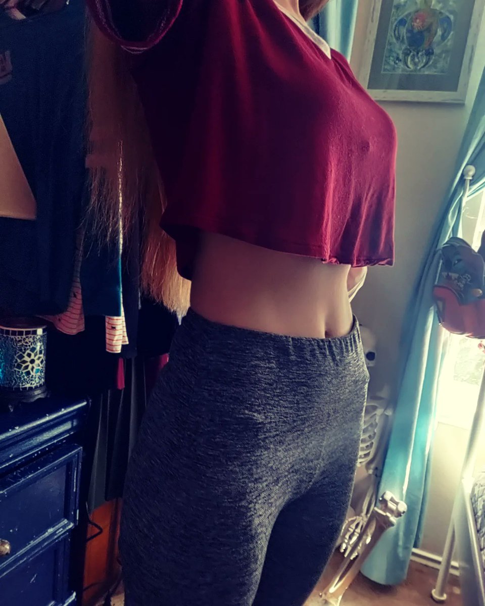 HauntedThrill's tweet photo. I've always had a rounded, swollen pooch to my belly and it made me less confident about wearing leggings and/or crop tops. By working out and eating healthier, I'm now completely flat! It's ab time! https://t.co/Vl0NYDUsA9
