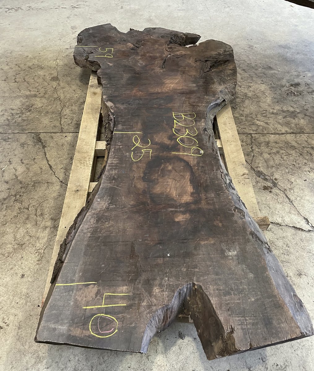 HearneHardwoods's tweet photo. Truly the deal of the day!!
#LiveEdge #ClaroWalnut slab BB2309:
Sale Price: $3000
More info: https://t.co/DfkklWE32x
Shipping is additional.
Contact Ed with questions: 1.888.814.0007 / ed@hearnehardwoods.com
#clarowalnut #walnut #californiawalnut #walnutburl #tabletop #bartop https://t.co/hxoiwyrXD2