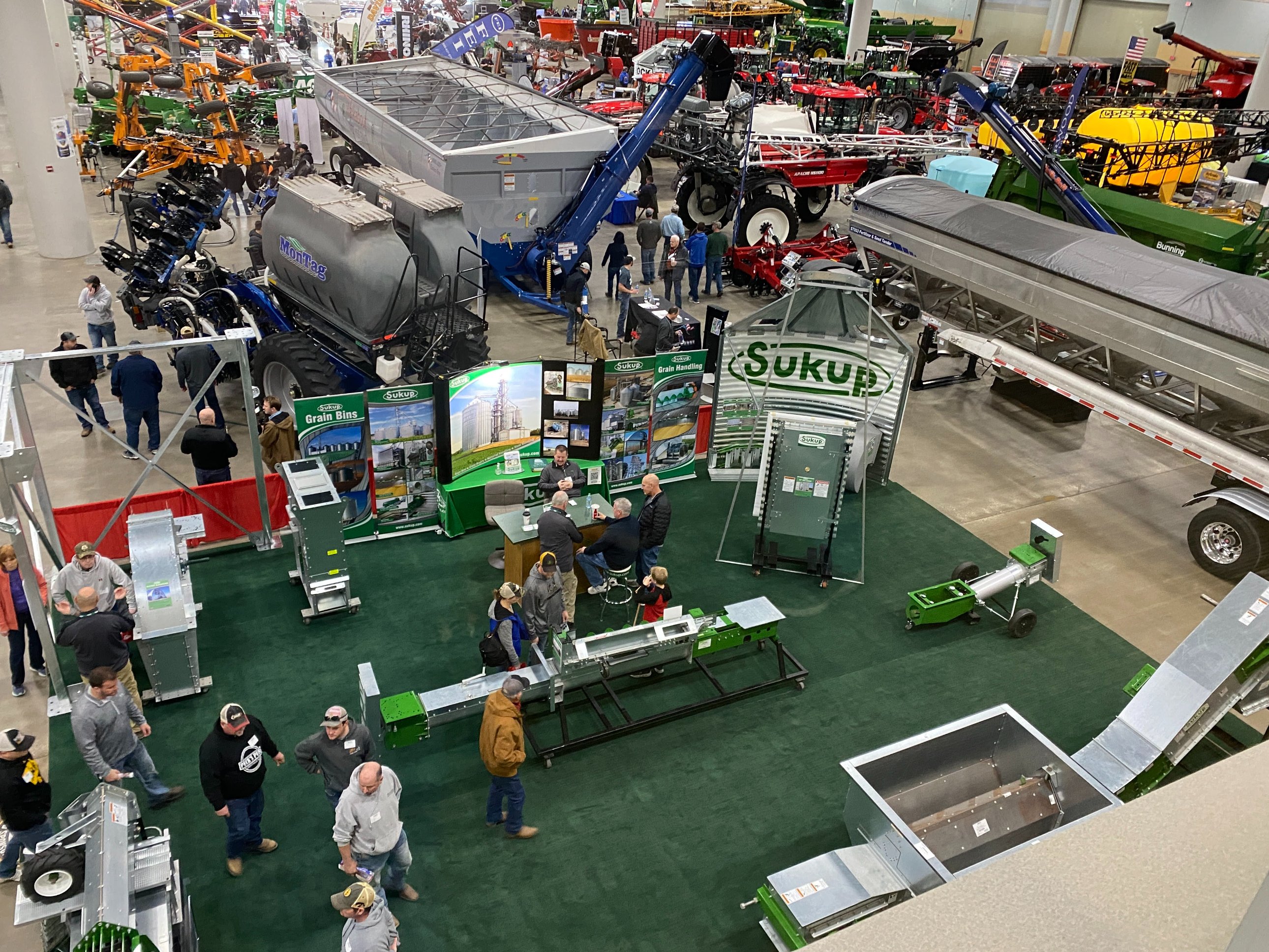 Iowa Ag Expo (IowaAgExpo) / Twitter