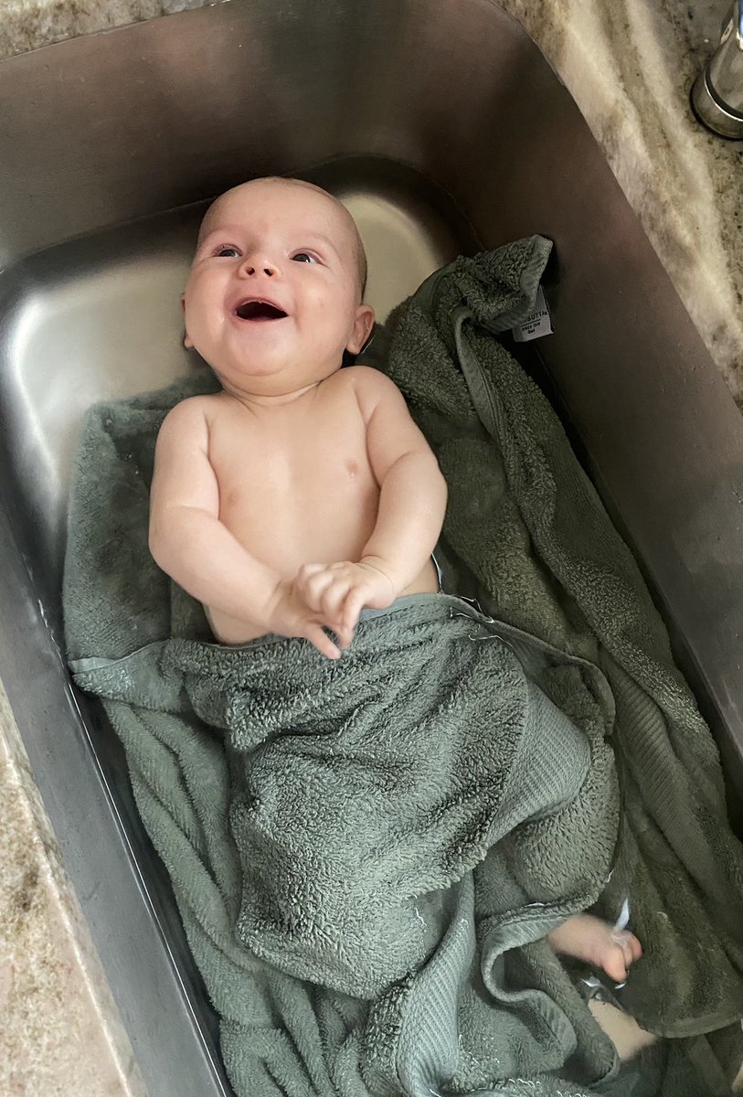 Mrs. Leanna Landry tweet media