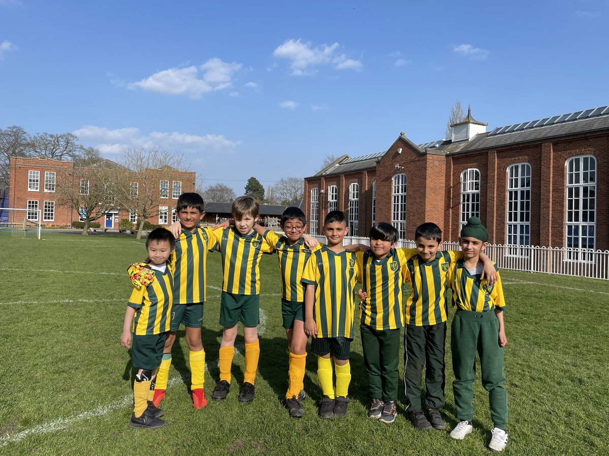 Our U8/9 team enjoyed a sunny afternoon of football against Blue Coat, they were 3-0 winners in their fixture. Well done, boys!