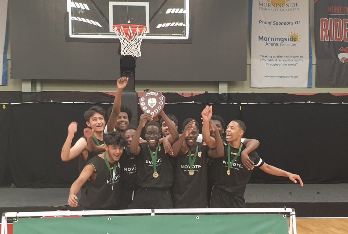 StpaulsLeicPE's tweet photo. Well done to our Y10 team winning the Leicestershire basketball league 🏀 https://t.co/rMrV6syBzo
