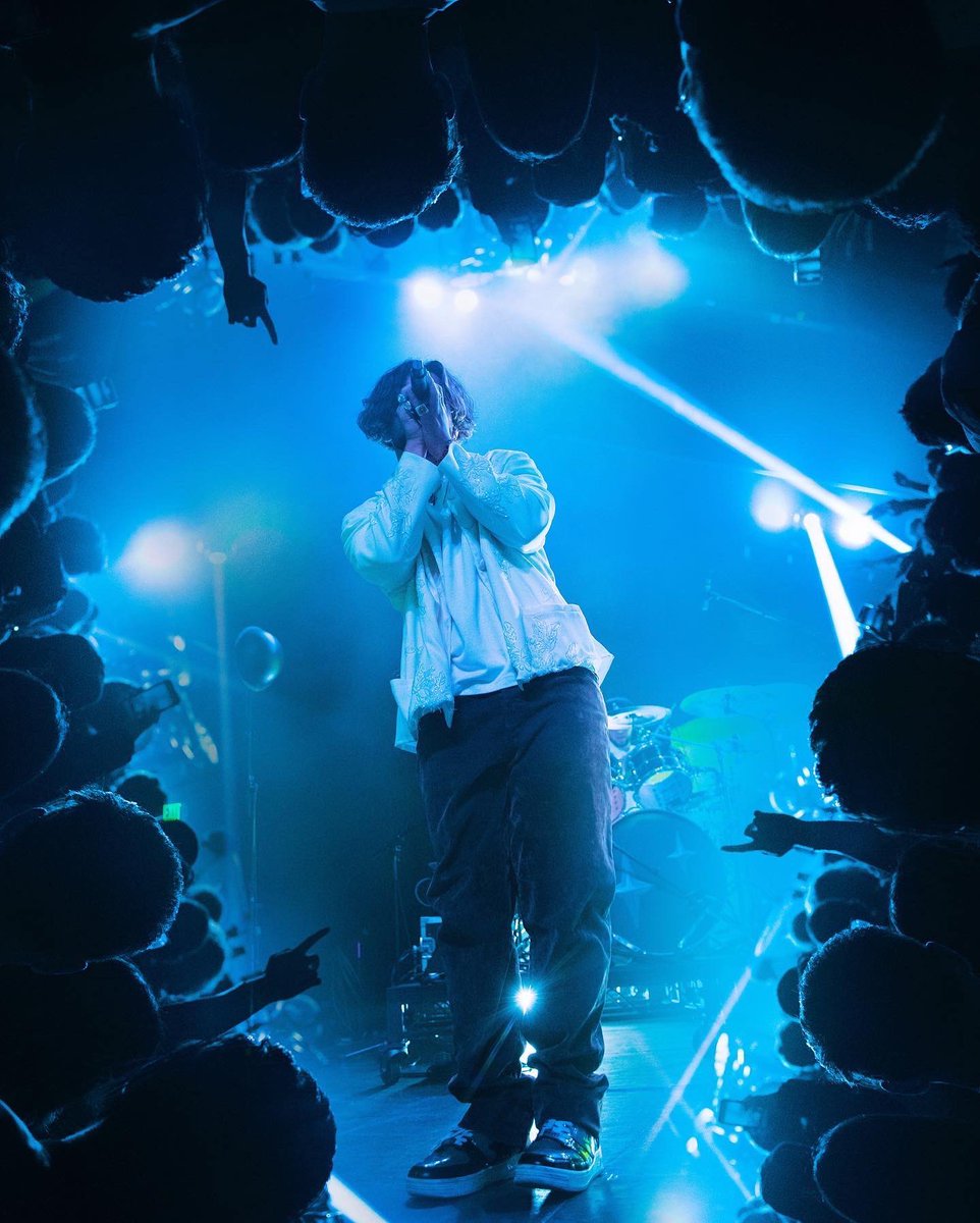 onestowatch's tweet photo. Every season is @aries_ix season 😈

📸: @SarahOhta https://t.co/3r6NTyF5Gd