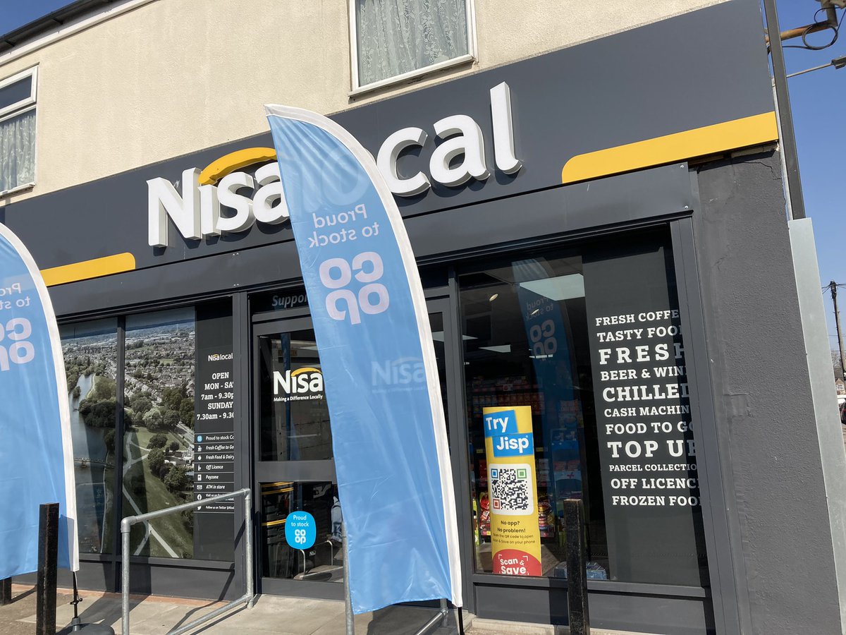 NisaRetail's tweet photo. Among the new products + services shoppers are enjoying at this @NisaLocally in #Hull is @jispapp #scanandsave which is helping to drive basket spend + generating interest among customers. As Mindy says: βWhy would any retailer not have it in their store?β #joinnisa #jispit https://t.co/MTMeh0MfKu
