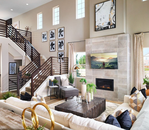 This two-story great room featured in a new build from @TRIPointeHomes features the clean-lined modern Cosmo linear fireplace from <a href="/HeatandGlo/">Heat & Glo Fireplace</a>. Learn how to set the tone in your great room by visiting bit.ly/3pt9syw.