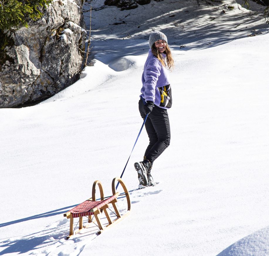 How do you feel by nature? For our client <a href="/Zalando/">Zalando</a> we challenged Swiss sport talents to show us how they perform in the snow. The influencer campaign celebrates winter sports and the connection to the nature. ❄️
Santina Malacarne was part of the campaign.⛷️