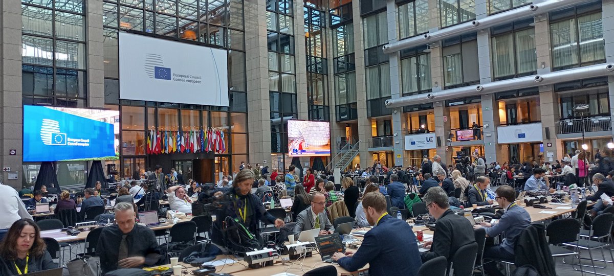 #Brussels is today the center of the world for journalists and leaders. #WeAreNATO #EuropeanUnion