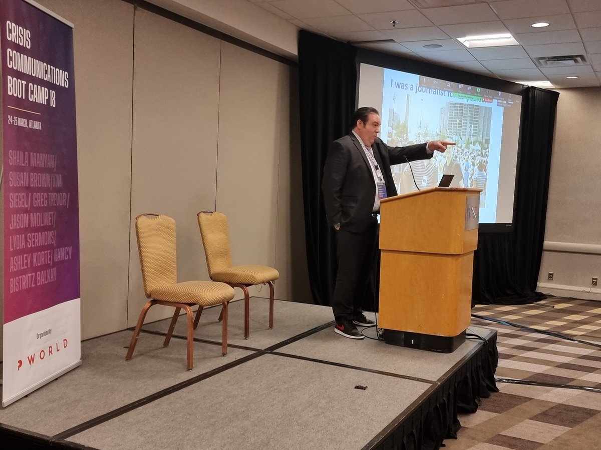 ThePWorld's tweet photo. Jason Molinet from Northwell Health talking now on reimagining #crisis communications at #CCBC18 in #Atlanta. πΊπ² https://t.co/sNbGNhO5Db
