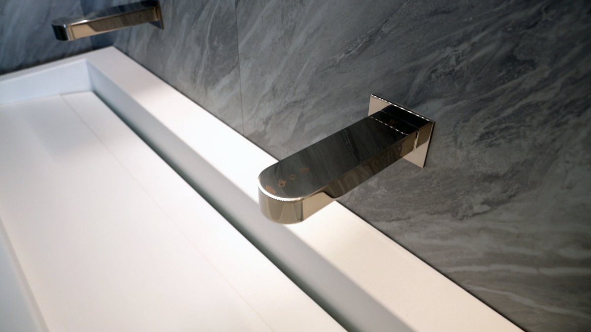 WallgateLtd's tweet image. The @ThriiTap provides an instant, controlled water flow from as little as 1.9 lpm. The all-in-one, touch-free @ThriiTap allows water flow to be configured to suit your washroom, with adjustable flow times and cycle options... thriitap.com 

#TouchFreeTap #ThriiTap