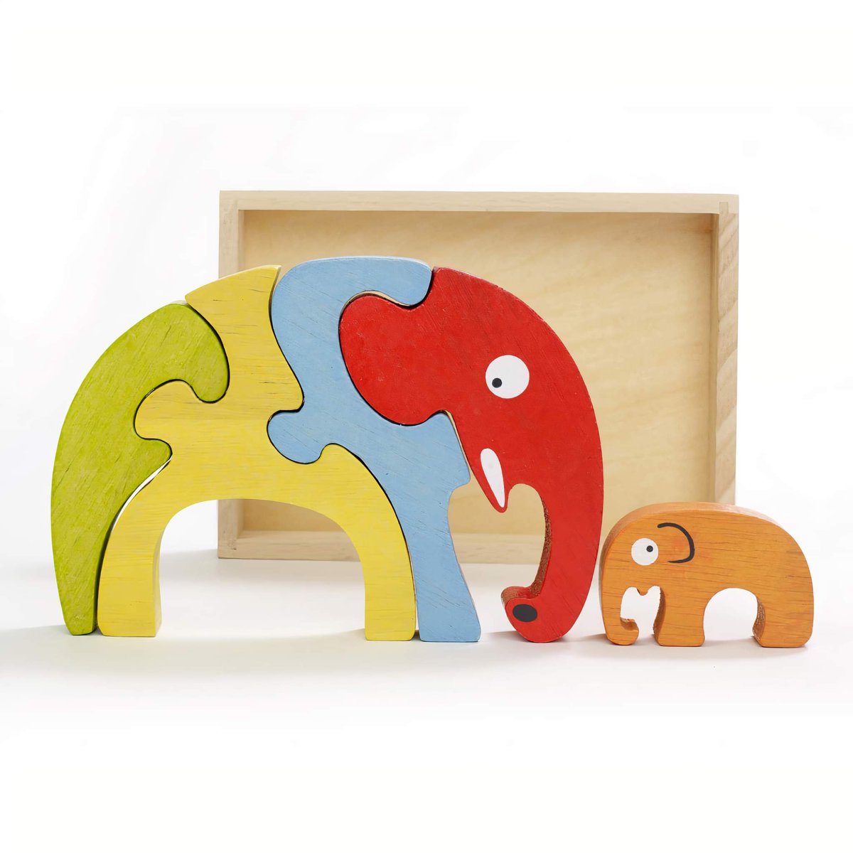 onekidsstore's tweet photo. The elephant is among the most endangered animal species on earth.

Make this Elephant Family Puzzle a companion for your tots, inspiring them to solve puzzle games and tell tales of the amazing elephant family. 🐘
*
*
*
#playing #toys #motorskills #games #puzzle #animalpuzzle https://t.co/6pzYSJGemf