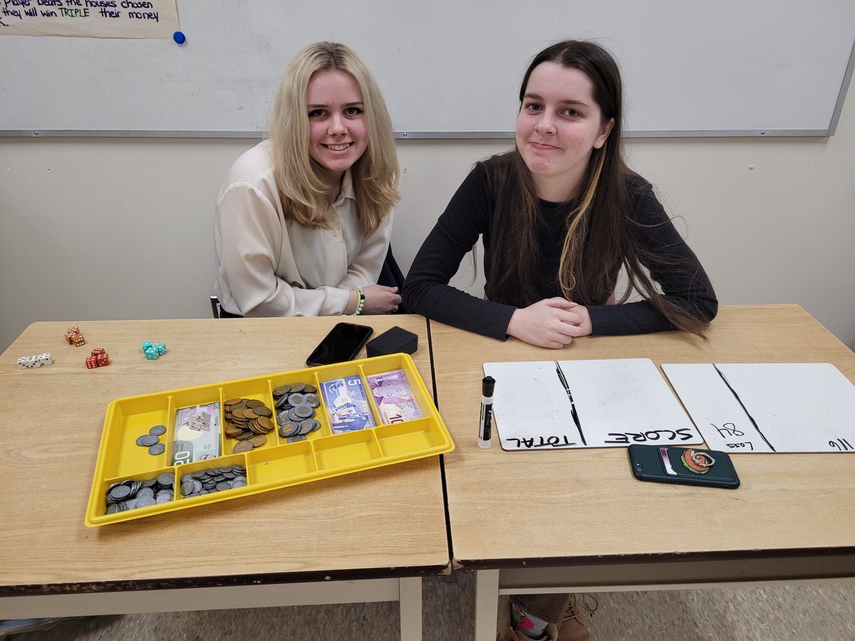garden_rob's tweet photo. Awesome job by @leavitt_math and her #MDM4U Ss today with their "Games of Chance" CA. The games were engaging and the Ss could answer the questions about the math behind their games! #mtbos #iteachmath @HPEschools https://t.co/iYvJYWAiMt