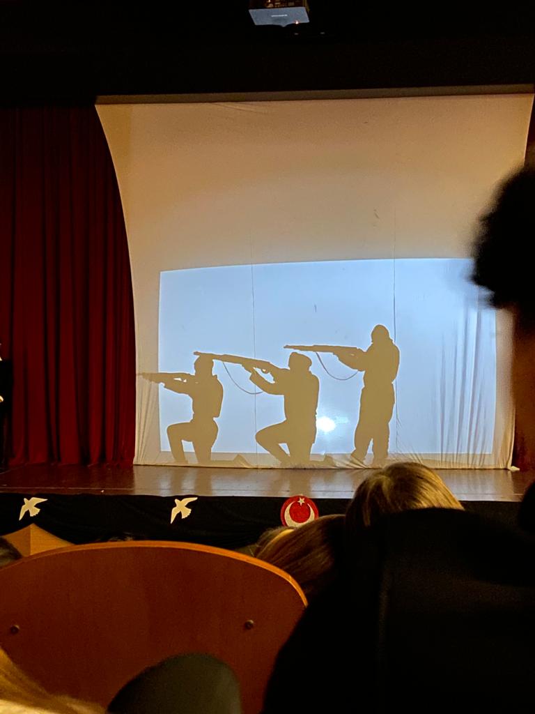 Halkalı Doğa Koleji lise kademesi 18 Mart törenimizden kareler <a href="/eebruoruc/">Ebru Oruç</a> <a href="/demirhan_senem/">senem demirhan</a> <a href="/melysafrt/">Melisa Furat</a> <a href="/Emrahozcan6785/">Emrah Özcan</a>