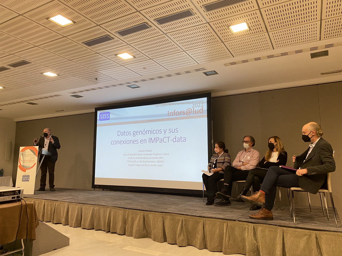 clparrac's tweet photo. @xdopazo de @ClinicalBioinfo @saludand presenta el trabajo de integración de datos genómicos de #IMPaCTData en #Inforsalud22 de @SEISeSalud https://t.co/LivzbS9ksY