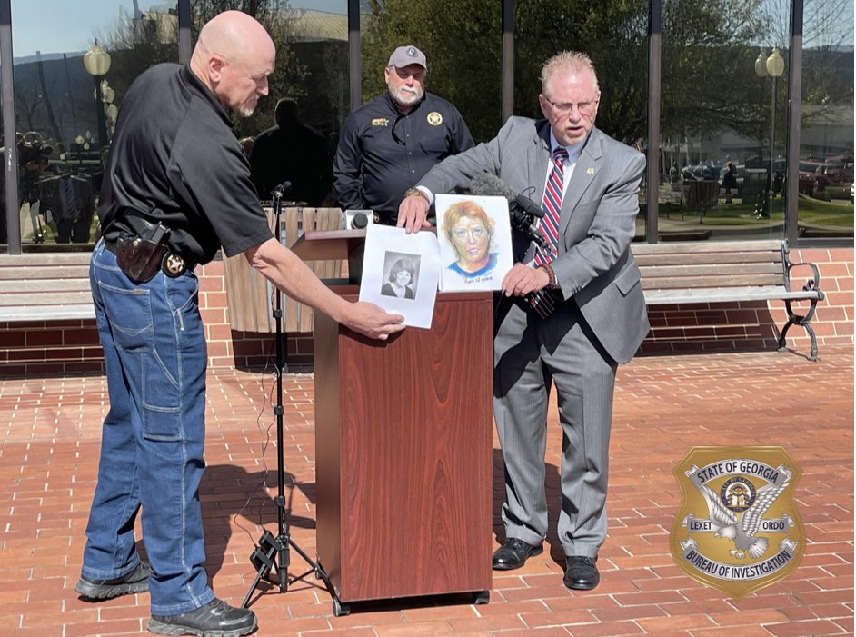 GBI_GA's tweet photo. (2/2) For years, the GBI, FBI, and the Dade County Sheriff’s Office have worked to identify Stacey.

Now, investigators turn to the search for her killer.

Full news conference 🔗: https://t.co/vHFpOutAm8 https://t.co/cV18U3azPJ