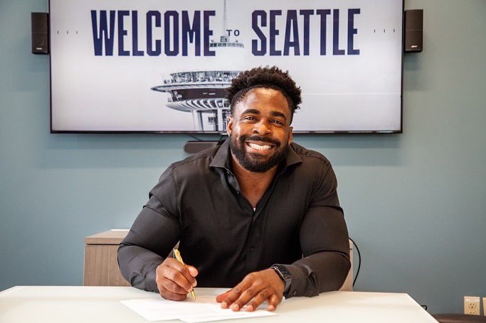 Balls in my court now…🤐 

LETS GET IT <a href="/Seahawks/">Seattle Seahawks</a>