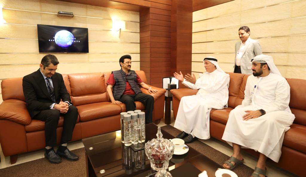 GrumpyPeriyavar's tweet photo. Solli veinga sir kandamenikku Arabic la paattu ezhudhuraanga unga oor la. https://t.co/GIGpOEXGxp