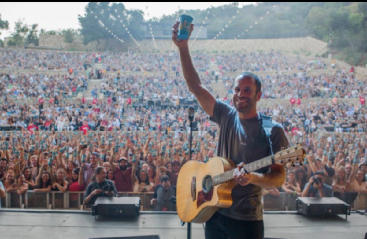 JohnPalminteri's tweet photo. Singer Jack Johnson returns to the Santa Barbara Bowl for the 2022 season. The schedule of 30 events, so far, starts Saturday with Alt-J and Portugal. The Man.
https://t.co/RdQi9wQhjM https://t.co/Z0VD0o16Xg