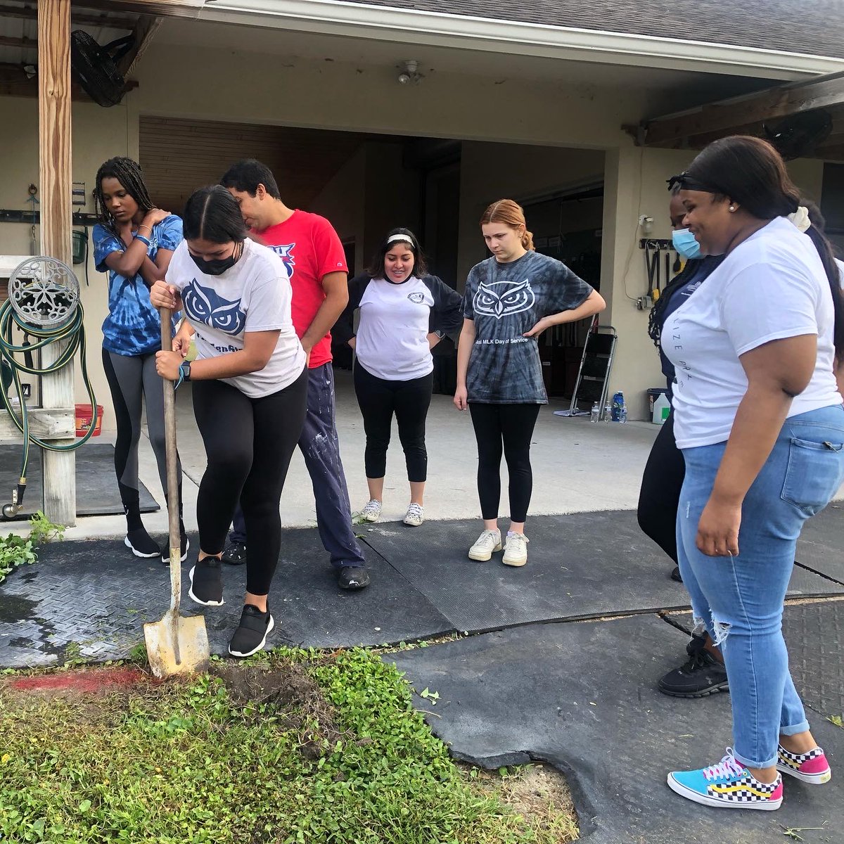 FAU Office of First-Generation Student Success tweet media