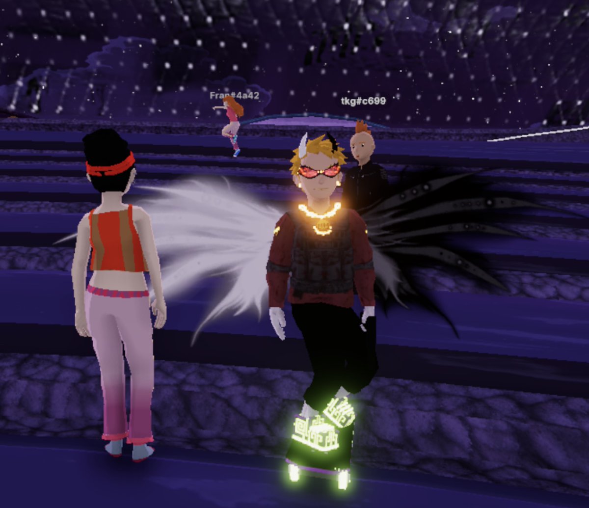 LILINworkshop's tweet photo. Metaverse Fashion Street Photography #Decentraland #DecentralandMVFW  Metaverse Fashion Week! https://t.co/VdPK2KIvCX