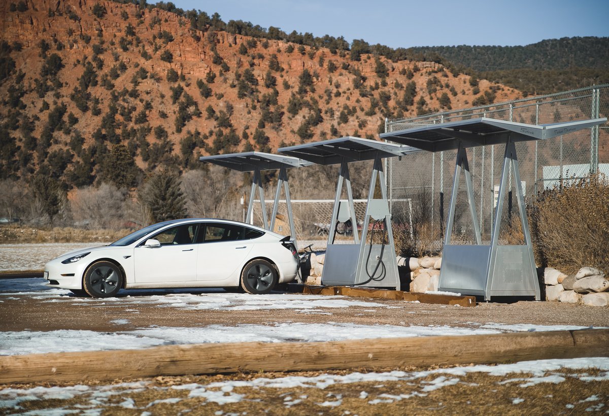 Skyhook Solar Station array charging EVs! #solarenergy #dowhatyoucan