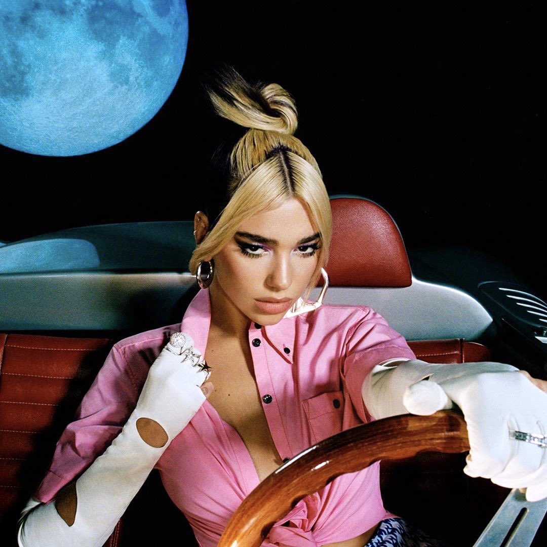 trymewanderer's tweet photo. @gagacattt @charli_xcx the girls are fighting https://t.co/1jN0RzoYKc
