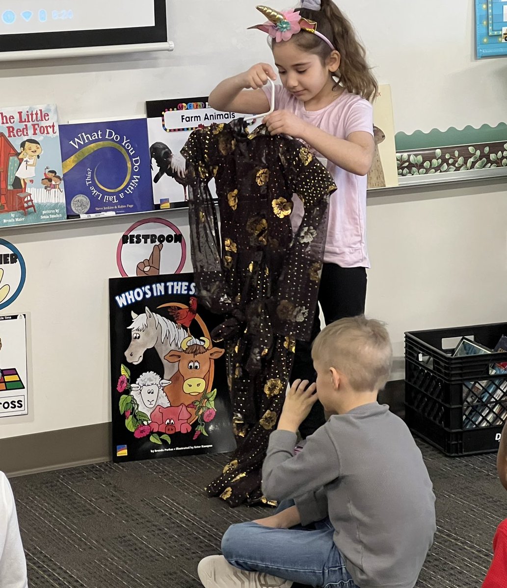 Mrs_Mocol's tweet photo. Culture day was so fun! We got to share special things about our culture! @sgrspuds https://t.co/05vCIJE1cL