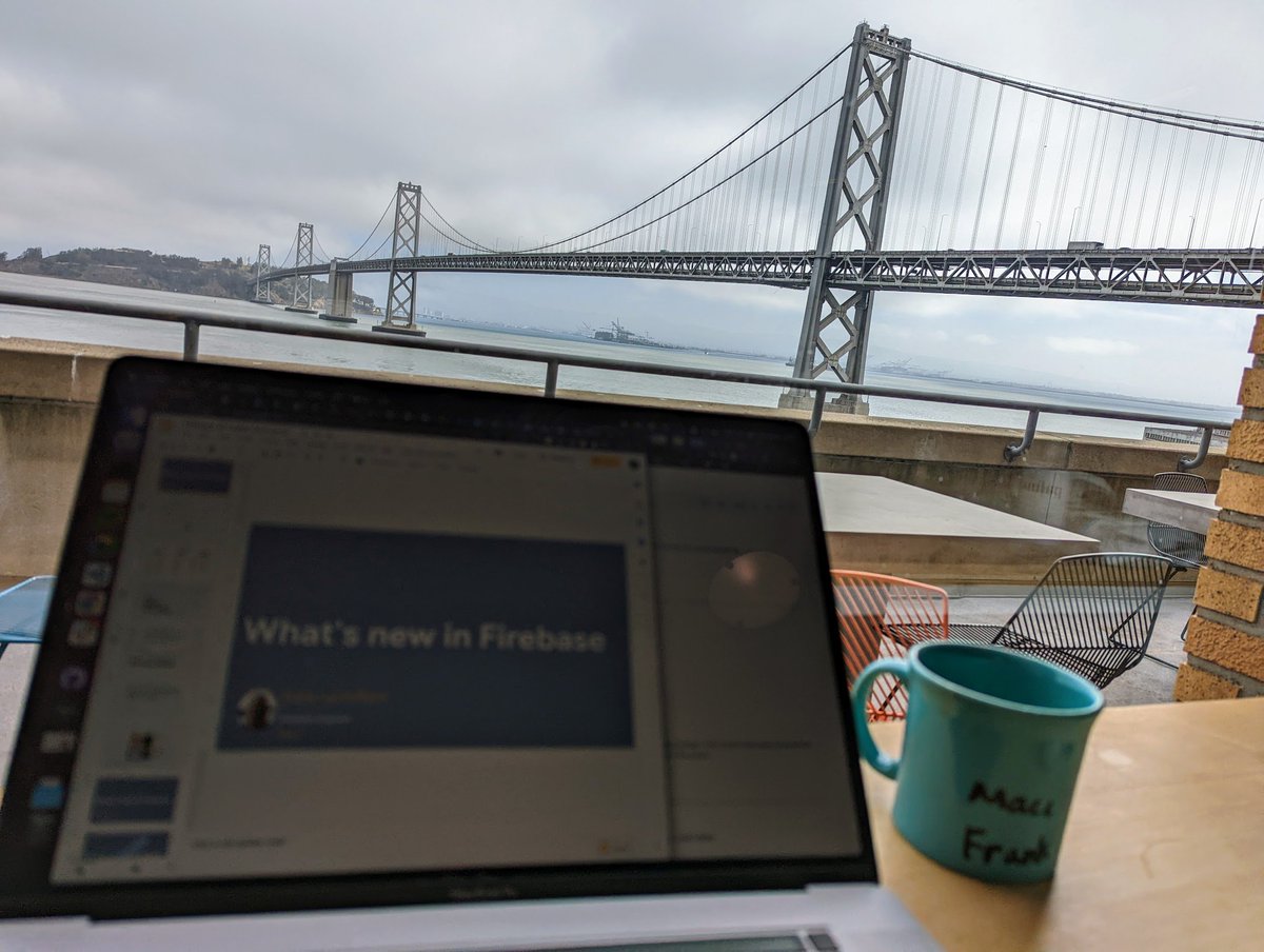 puf's tweet image. My camera had a hard time determining what to focus on:
🌁 San Francisco Bay Bridge
☕️ Macchiato (it was actually a cortado)
💻 My slides for Flutter Festival NL
I think that's a good problem to have though😂
See you all in a bit folks!
#FlutterFestivals @FlutterNL @Firebase