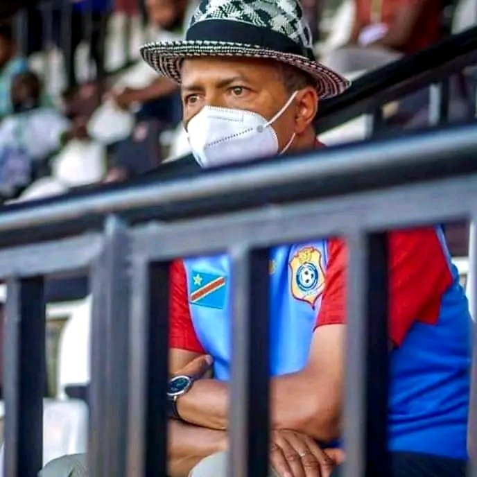 organes_2023's tweet photo. Le président Moïse katumbi à offert 5000 billets aux congolais qui n'ont pas de moyens financiers d'accéder au Stade pour le match de demain
Vive les léopards !le chairman toujours près de sa population
#barage mondiale
@moise_katumbi
@SalomonKalonda
@abelamundala https://t.co/YHR2VTcx2C